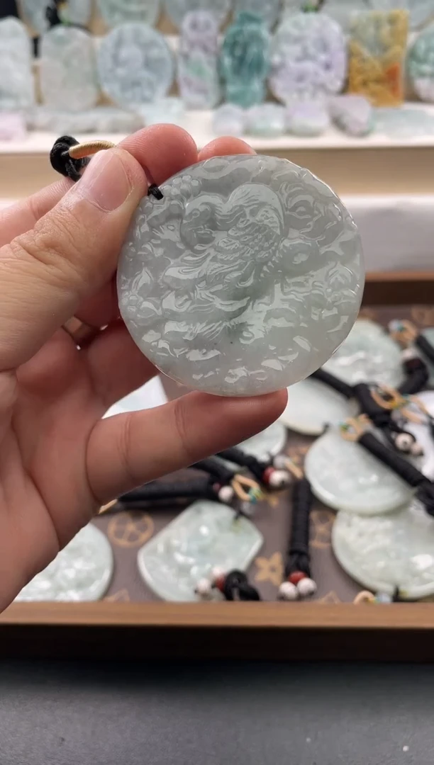 颈饰未镶嵌翡翠25/10/22/877