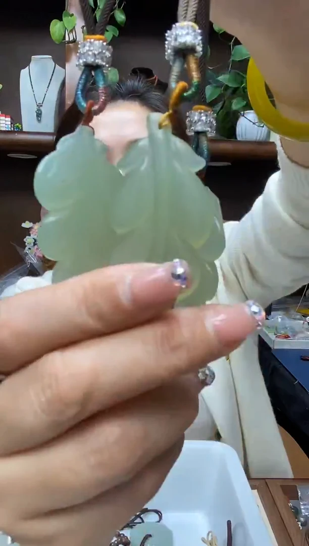 未镶嵌岫玉吊坠多样性发货其中发一