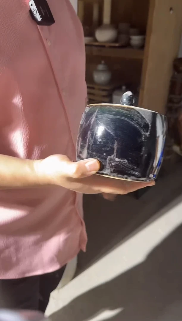 t*宝石蓝猪油罐宝石蓝猪油罐