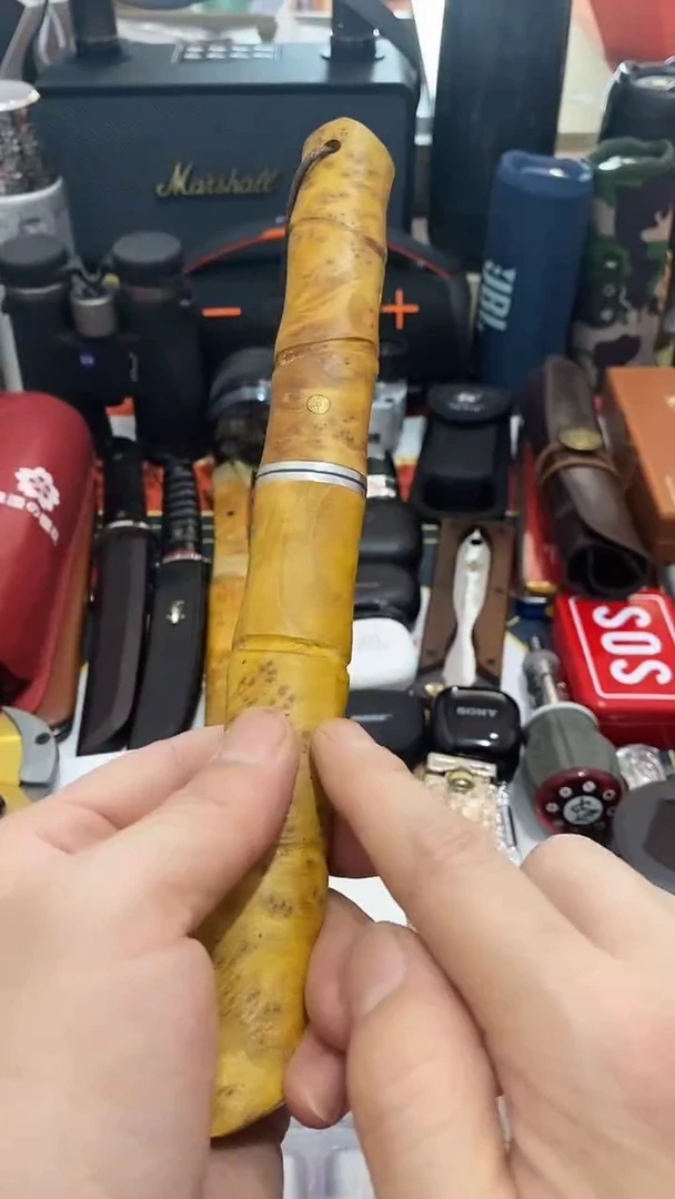 瓷片闪购商品 如图所示