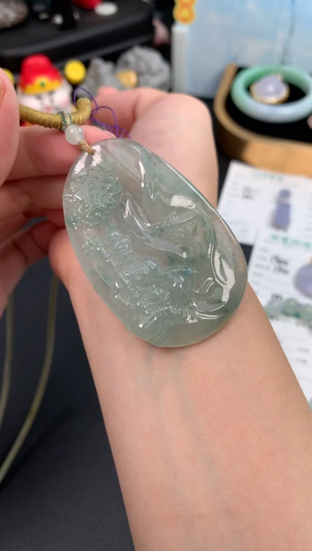 未镶嵌挂件翡翠G***e48小时鉴赏期 退货不扣服务费