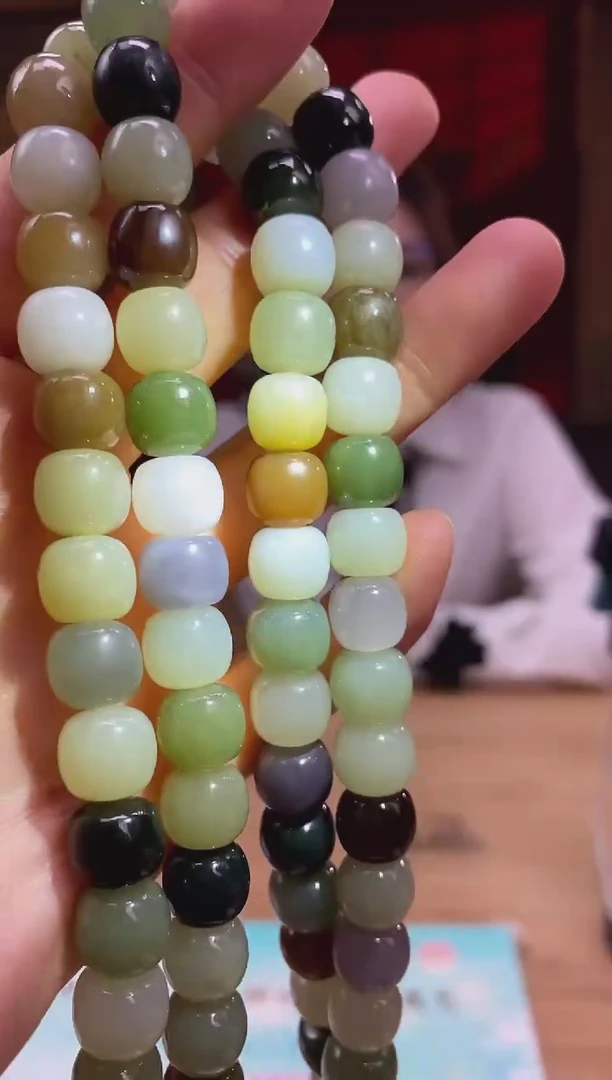 和田玉未镶嵌颈饰d393