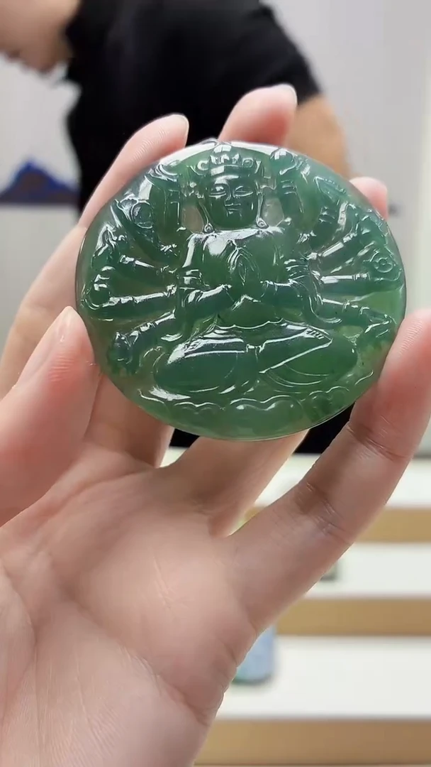 未镶嵌定制翡翠4688zm-毛货挂件116千手