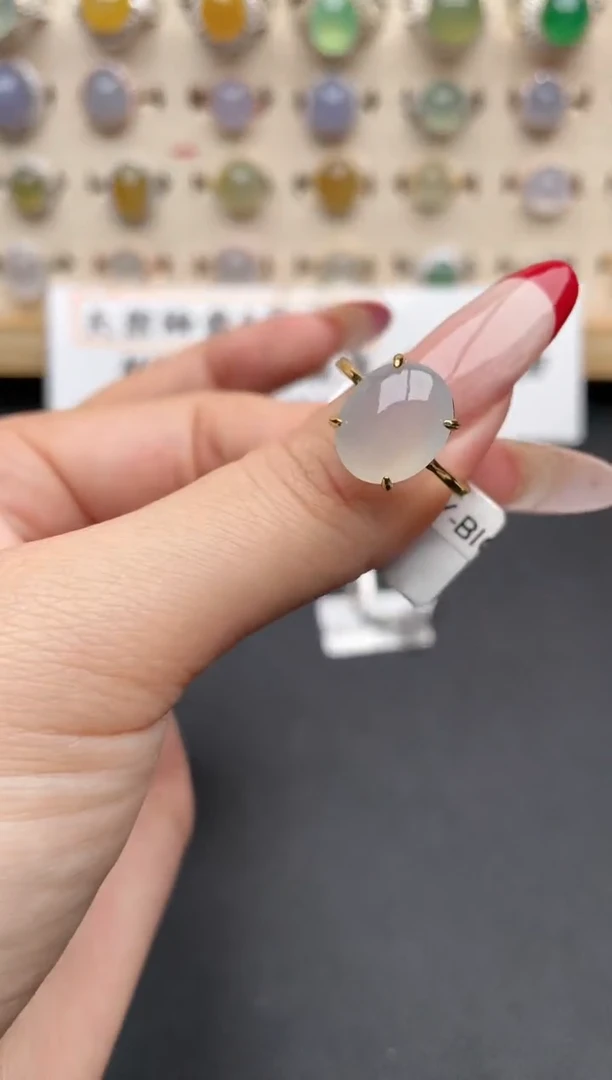 【闪购商品】翡翠戒指银S925镶嵌一物一证一礼盒