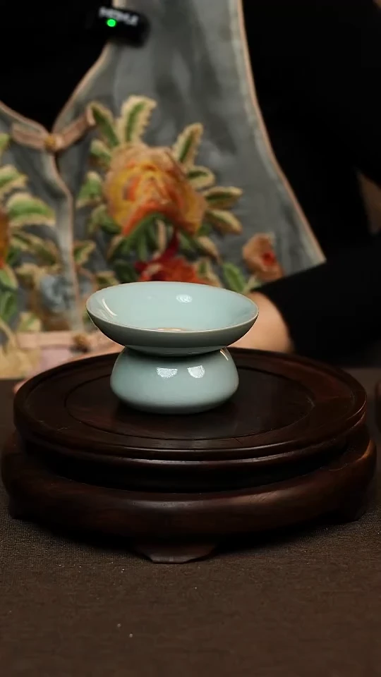 瓷片天青色斗笠茶漏 微瑕不带礼盒
