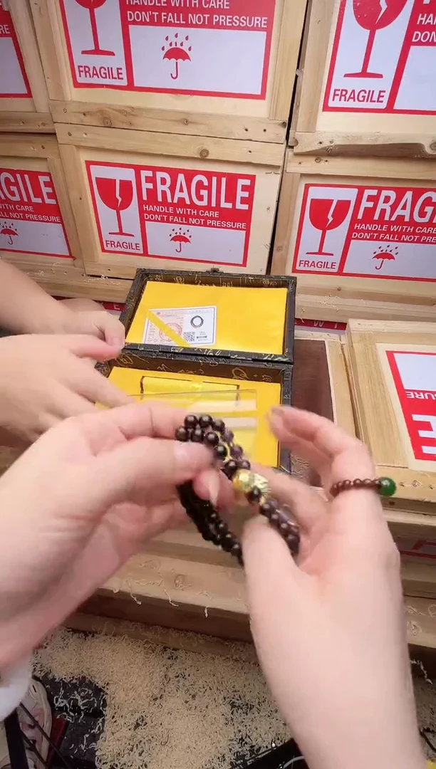 827精品手串 礼盒