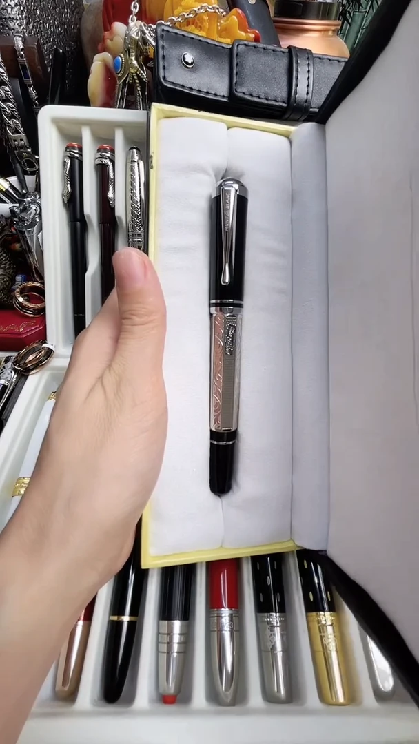 瓷片KJSLDKFJLSDJFLSDJFLS