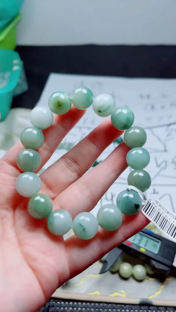 未镶嵌定制翡翠翡翠