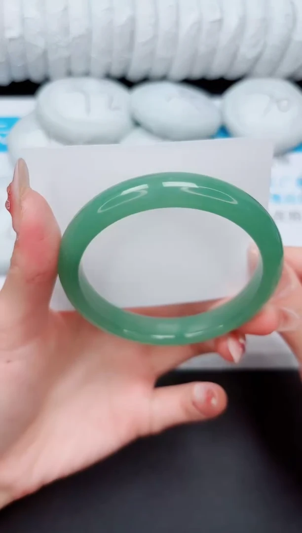 手镯石英质玉未镶嵌M88-62.8D2