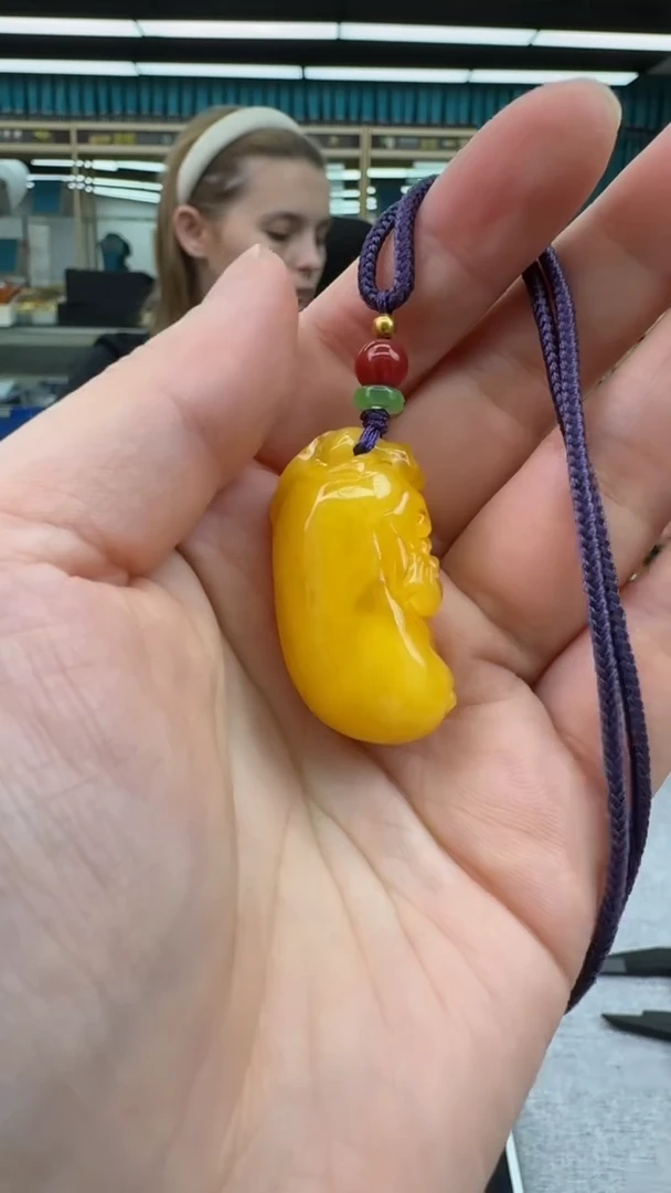 未镶嵌颈饰琥珀91秒拍号 假一罚三