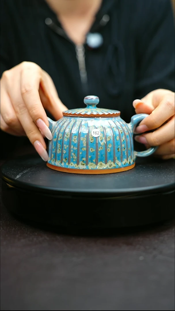 162#原矿钧瓷炉钧釉青莲壶