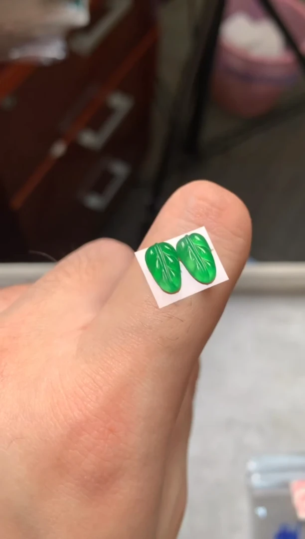 未镶嵌定制翡翠裸玉