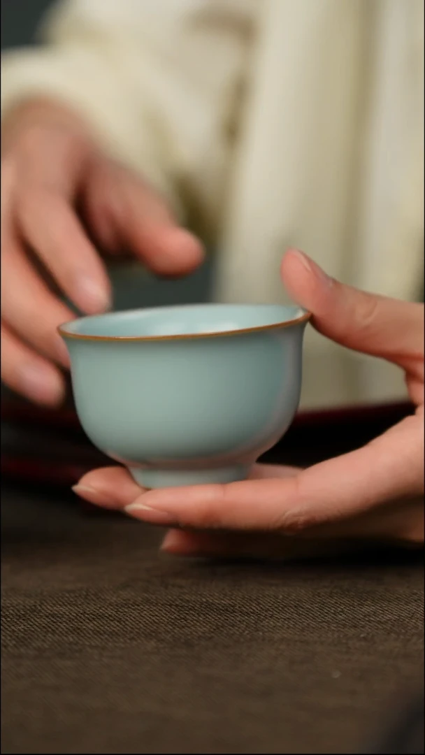 压手杯 带底款 颜色随机