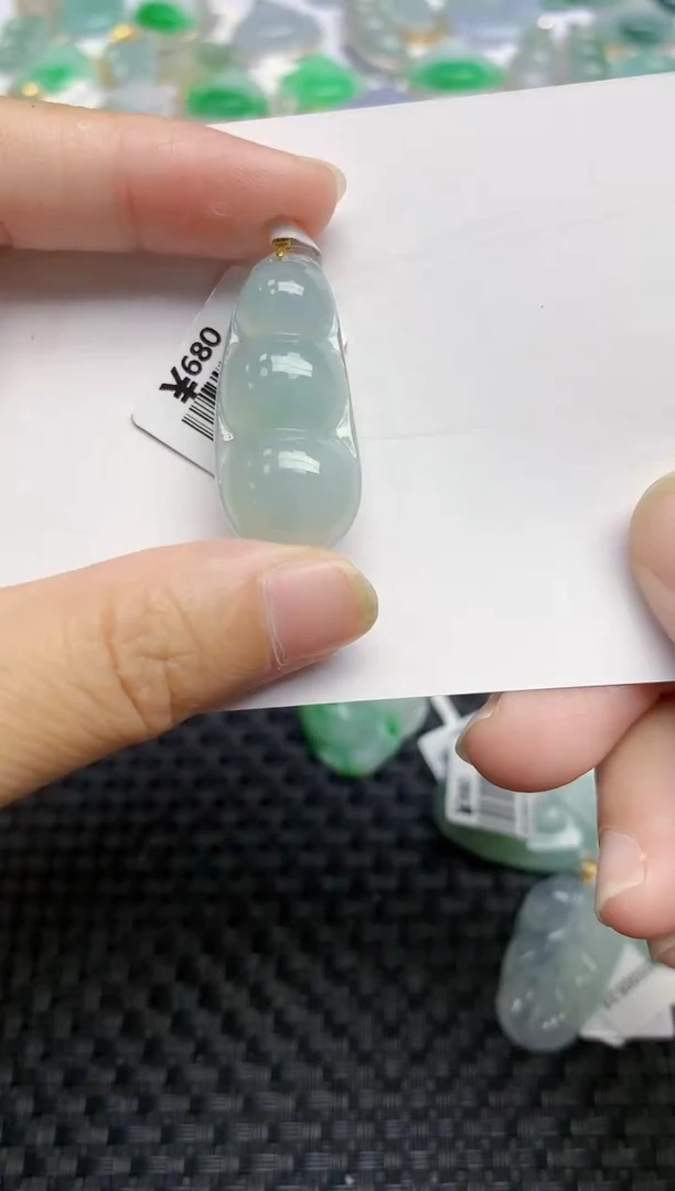 翡翠18K金镶嵌颈饰天然翡翠A货1