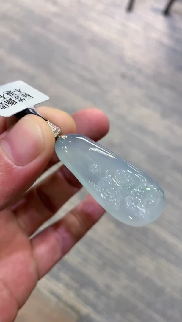 颈饰未镶嵌翡翠天然A货翡翠