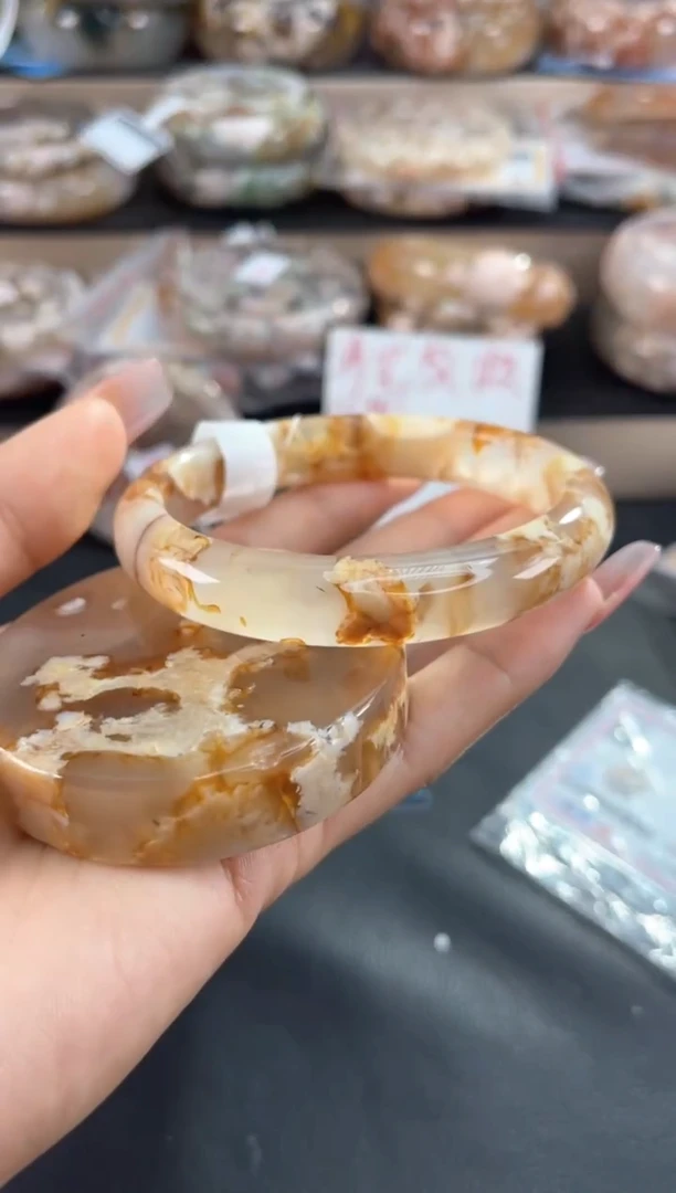 未镶嵌手镯石英质玉63（赠品镯心 不保证完美）