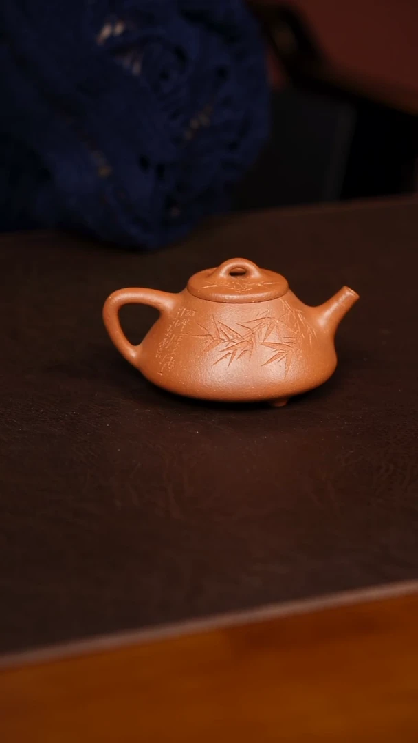 茶壶紫砂D****上微瑕封釉红降坡子冶