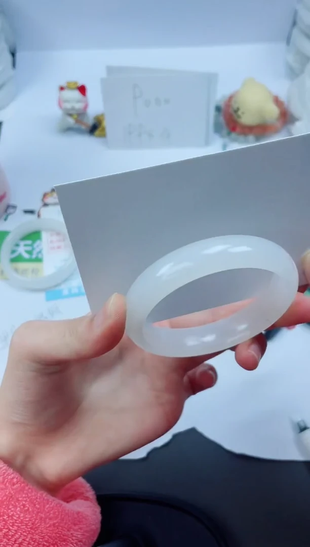 【闪购商品】石英质玉手镯未镶嵌20-54.2