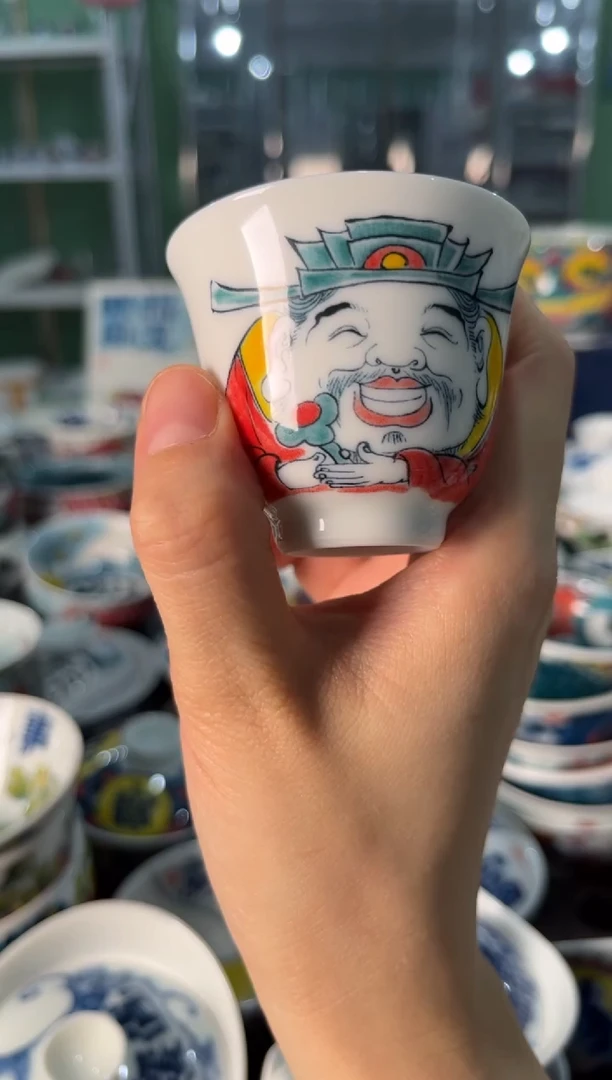 陶瓷昨明景德镇陶瓷：铃铛杯