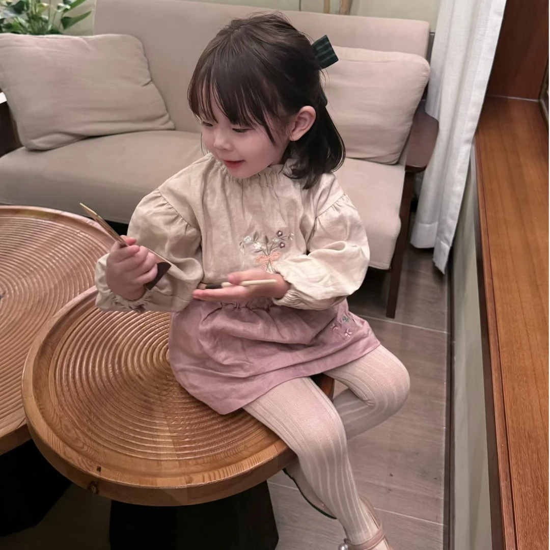 小思家女童2025秋季新款韩版洋气灯笼袖套头上衣丝绒半身裙套装