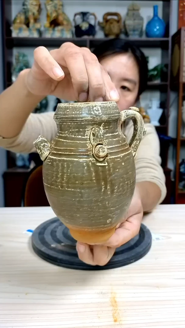 经典精美复古风格瓷器