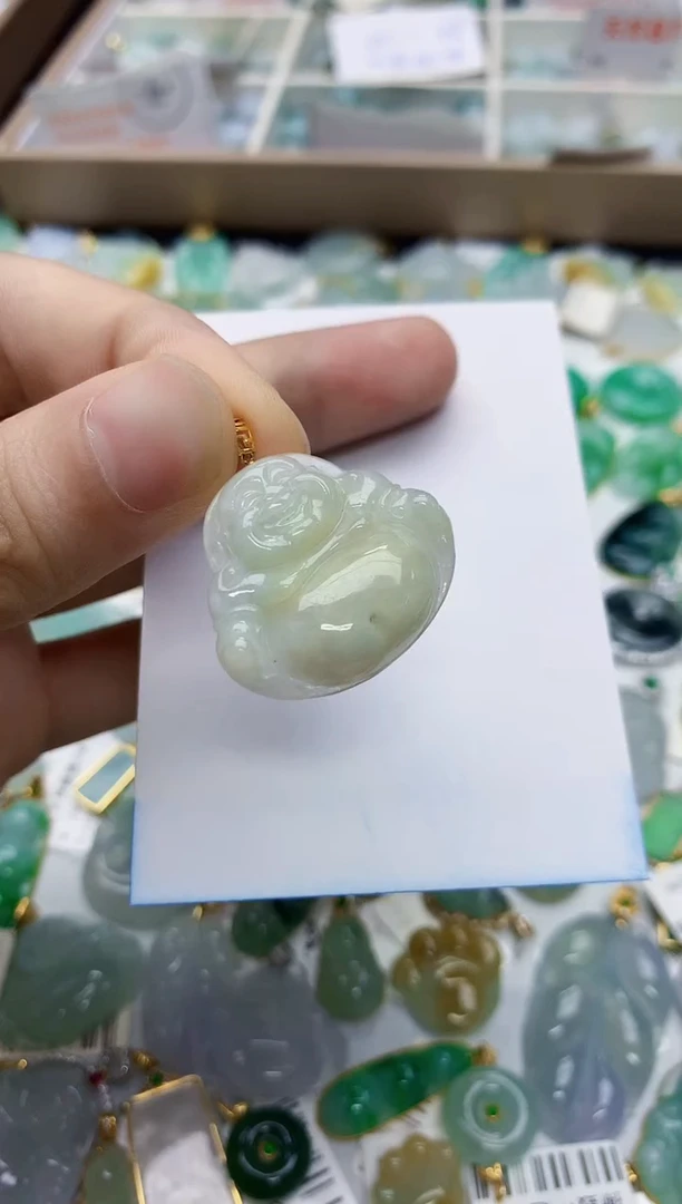 翡翠18K金镶嵌颈饰天然缅甸A货翡翠