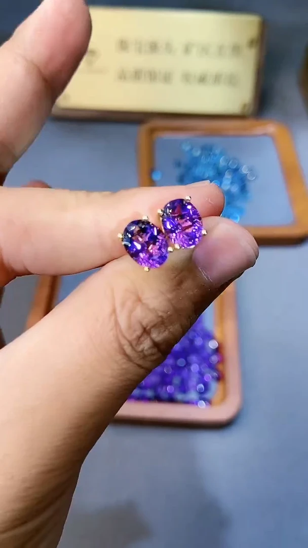 【闪购商品】紫晶耳饰银S925镶嵌3544