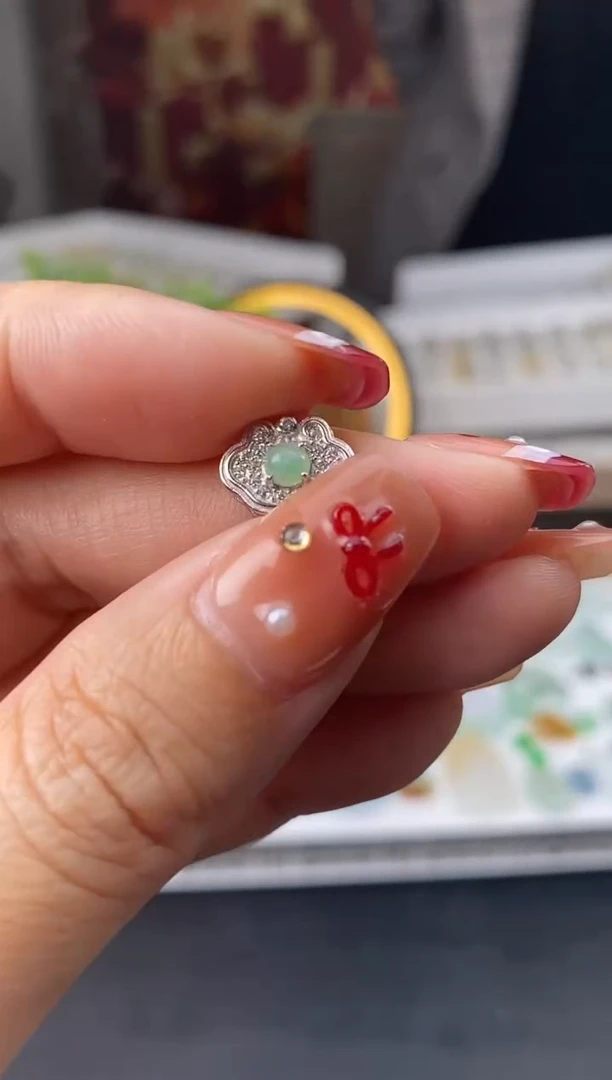 【闪购商品】翡翠颈饰合金批量货品 多样性发其一/福利1