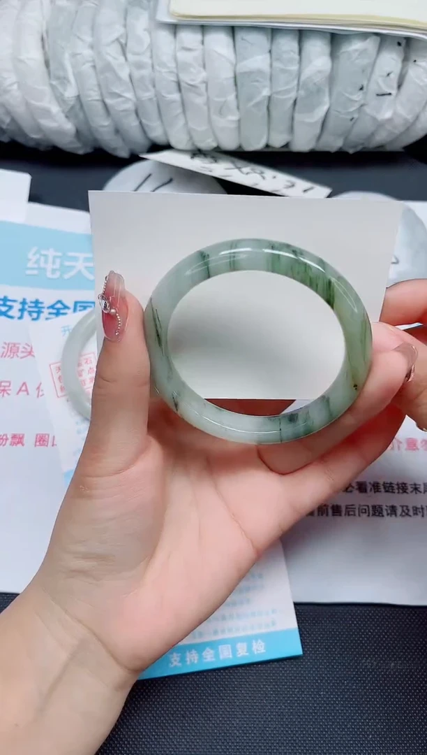 石英质玉手镯未镶嵌0184-57.2