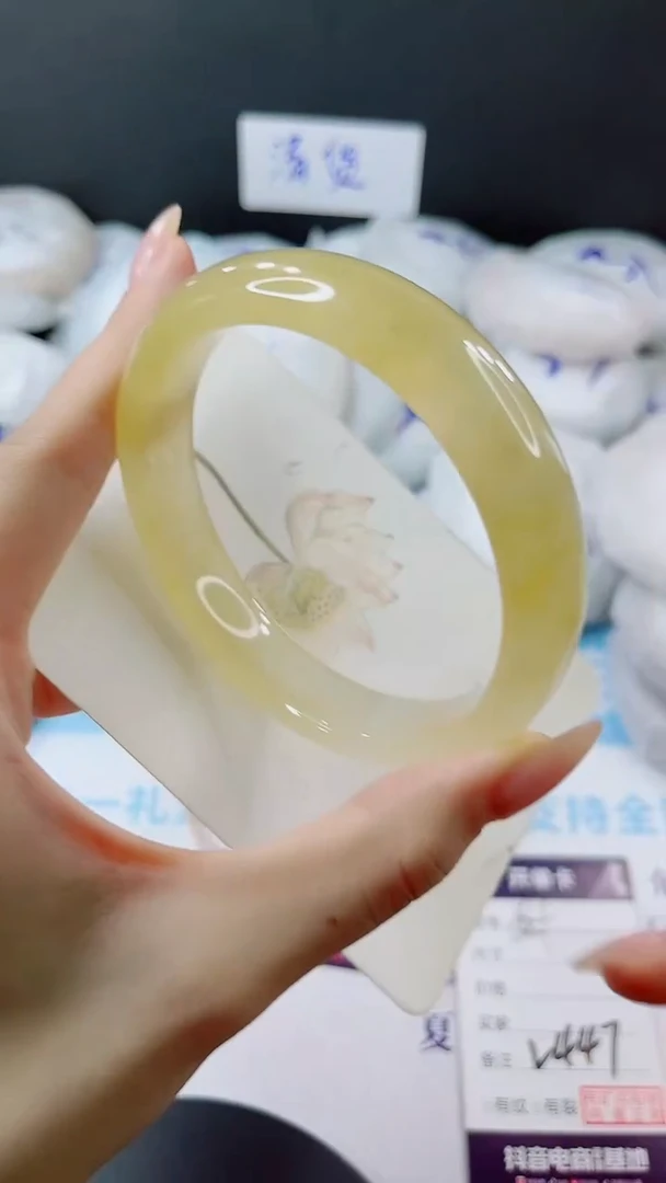 未镶嵌手镯石英质玉多样性发货L447-65