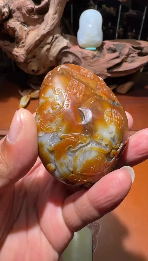 颈饰未镶嵌和田玉锦灰堆