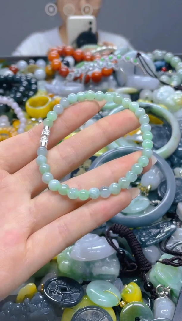 翡翠未镶嵌颈饰5MM/T/翡翠A货,1件也是批发价