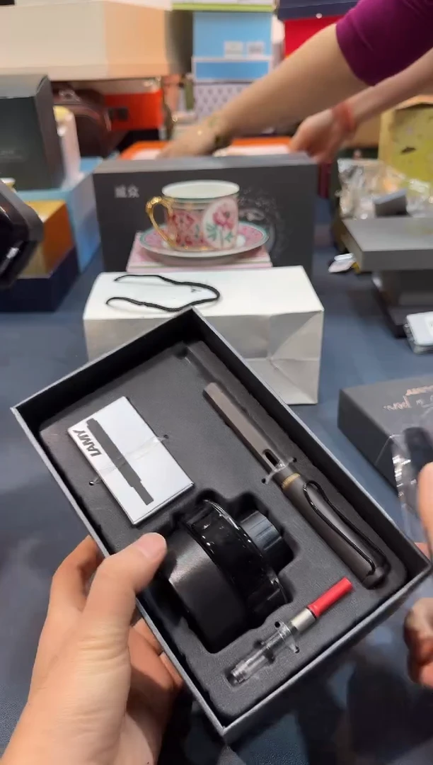 【闪购商品】碗LM04全场正品，京东包邮