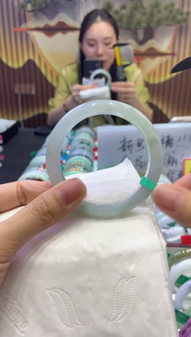 未镶嵌手镯翡翠00004800