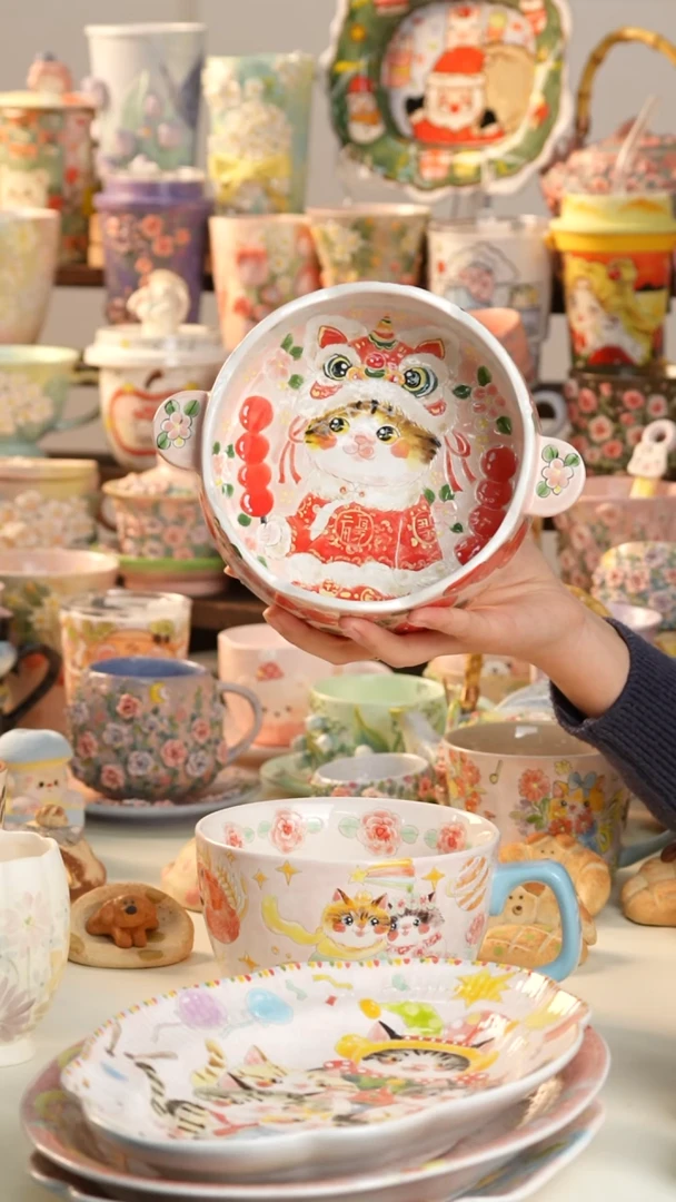 摆件陶景德镇釉下彩手绘设计师款陶瓷