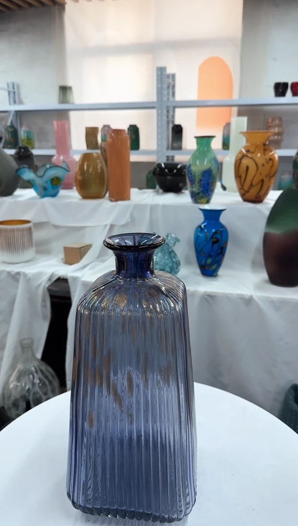 【闪购商品】花瓶7*40..........