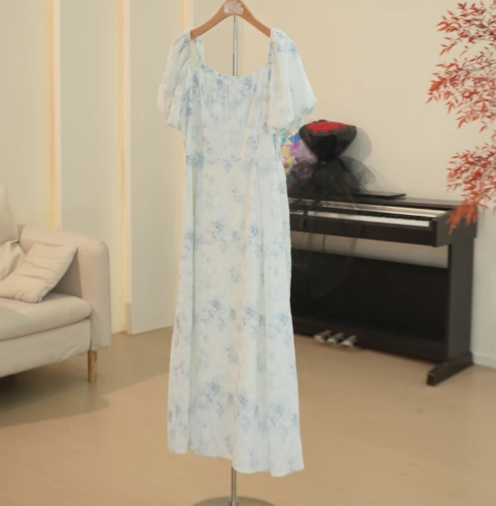 C06 ML系列刺绣设计水墨印花长款连衣裙