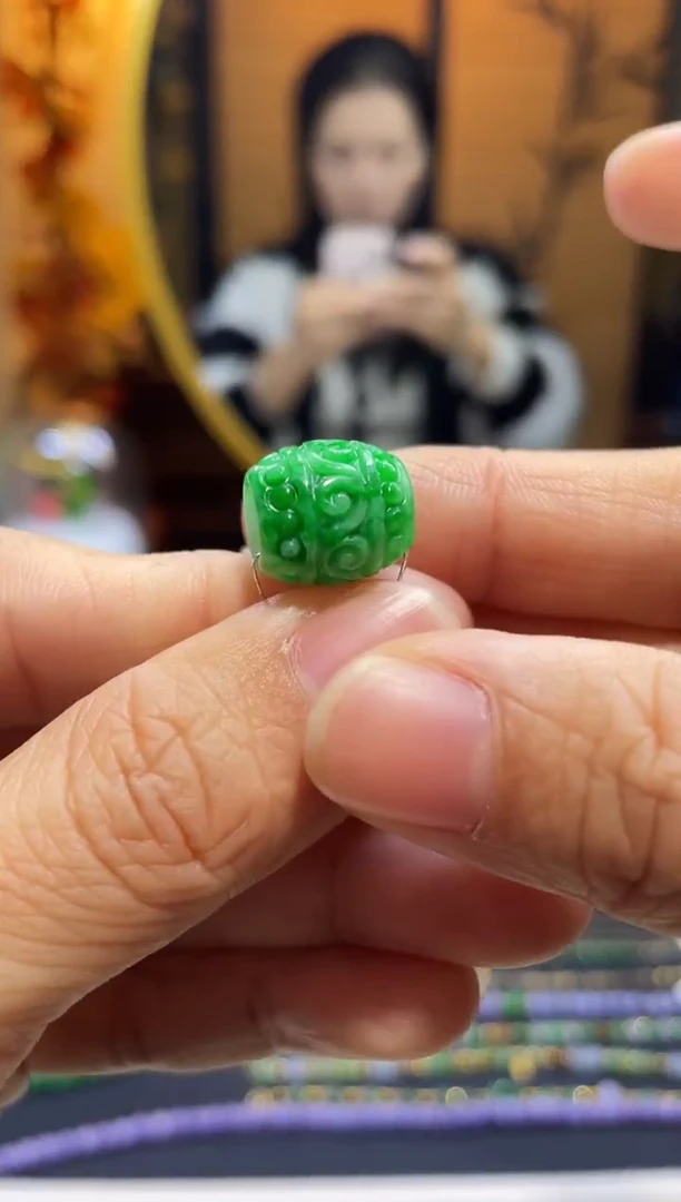 颈饰未镶嵌翡翠路路通