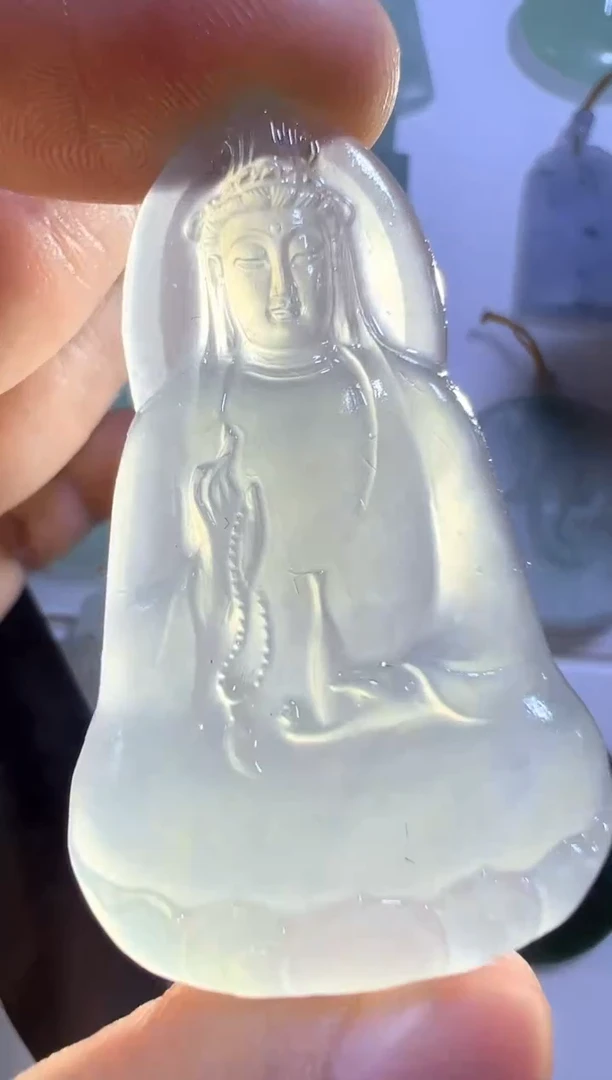 未镶嵌定制翡翠观音
