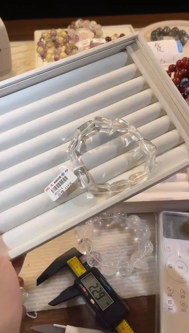 合成欧泊未镶嵌手串多样性发一Q28白水糖豆