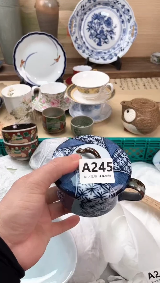 瓷片仲***欢245