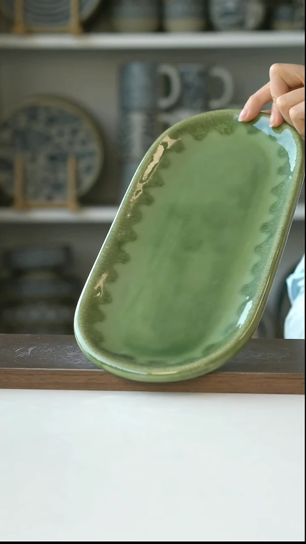 陶出英国Dunelm翡翠湖画釉椭圆盘33cm@4-2@微瑕