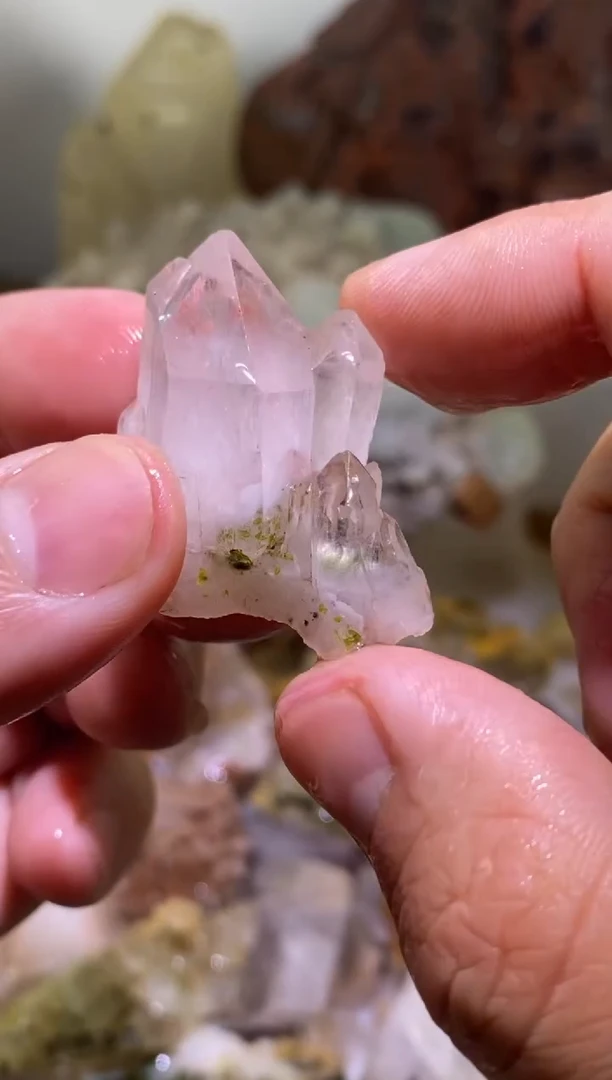 未镶嵌珠宝半成品水晶15号城堡+四川美姑超七花园水晶