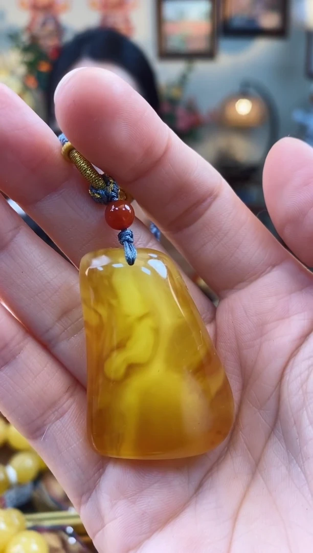 【闪购商品】琥珀颈饰未镶嵌吊坠