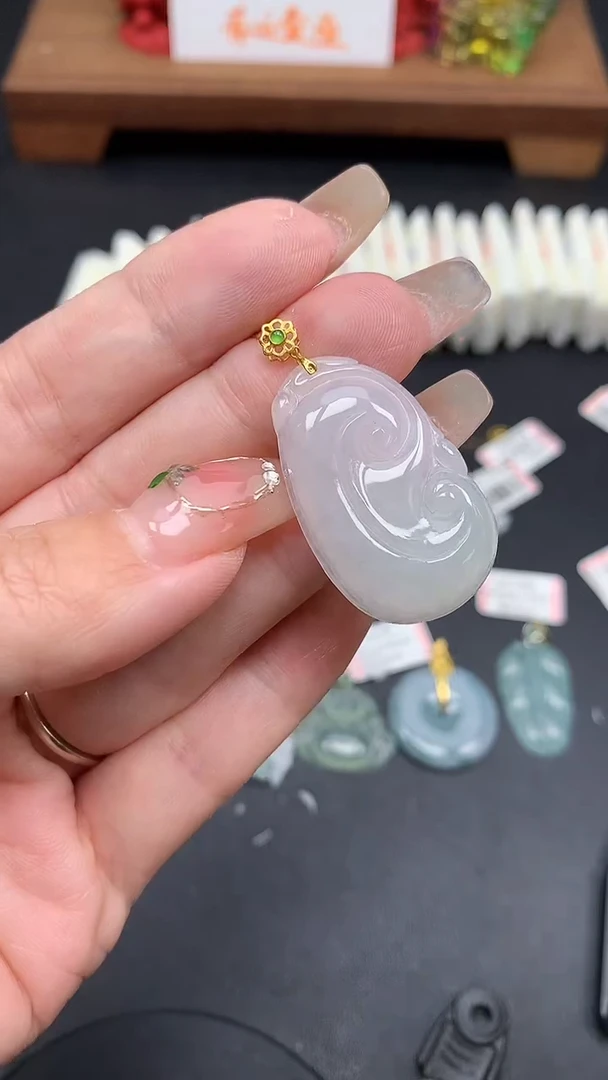 【闪购商品】翡翠吊坠(不含链)18K金镶嵌MS154715