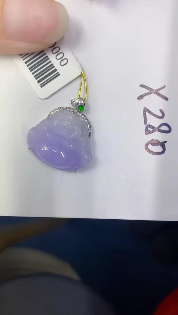 颈饰18K金镶嵌翡翠缅甸天然翡翠A货