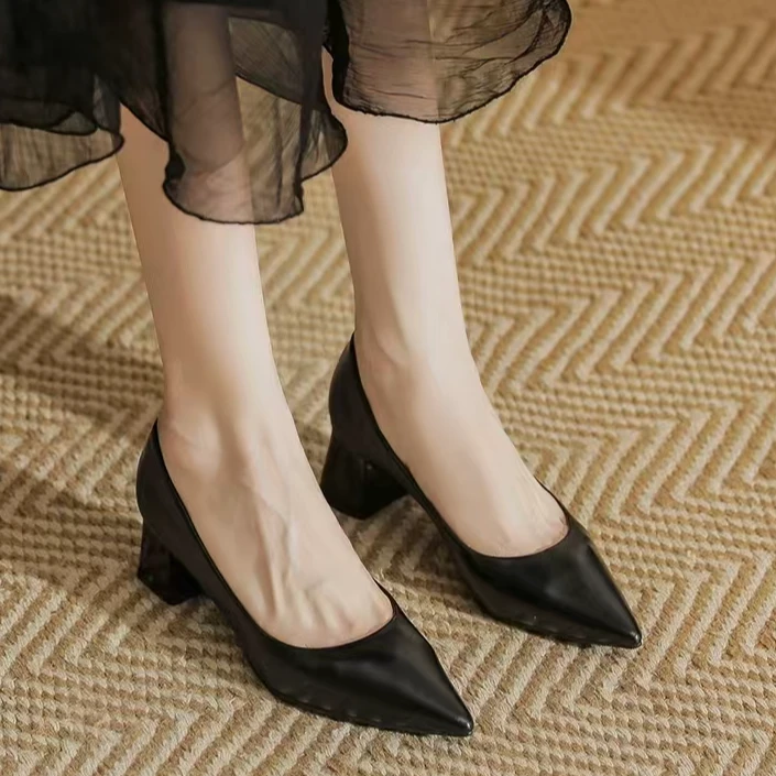A936-2 新款法式浅口高跟鞋女粗跟尖头百搭单鞋