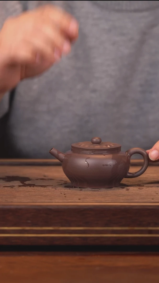 茶壶紫砂黑紫泥菱花