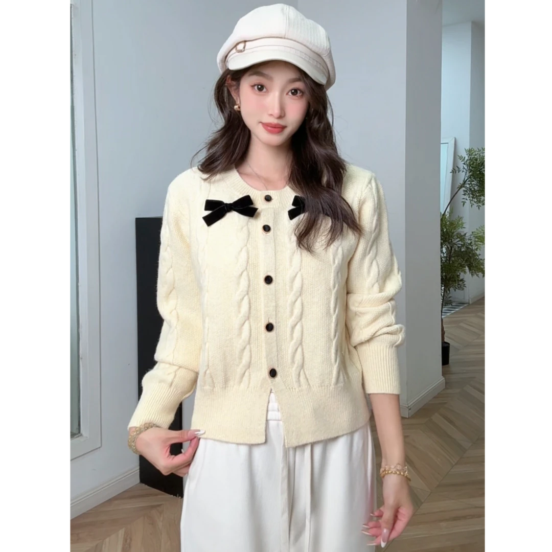 IEF/爱依服2025新款秋季毛织上衣