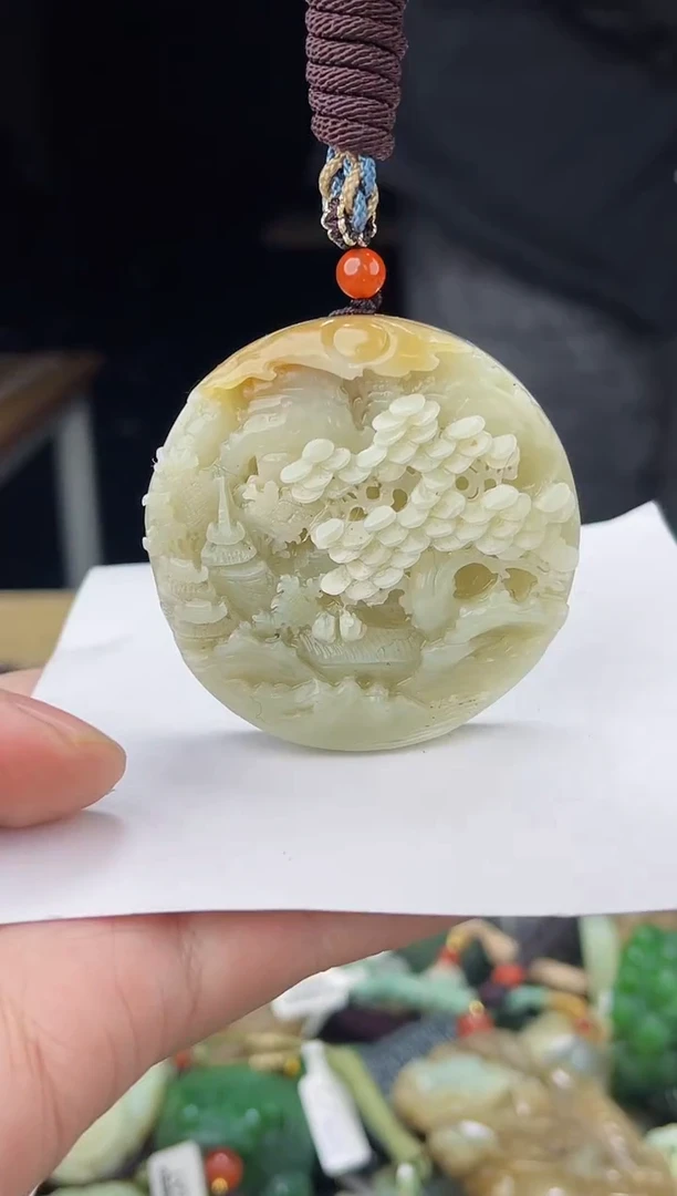 颈饰未镶嵌和田玉1